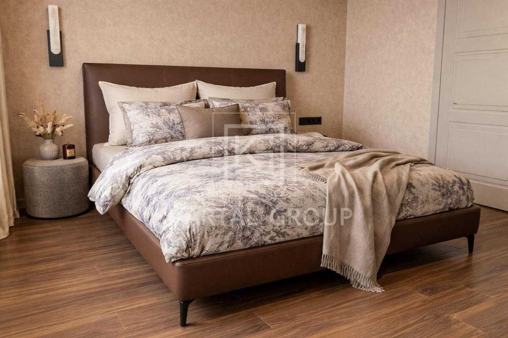 Продажа дуплекса / Буча / Центр / С ремонтом / Газ