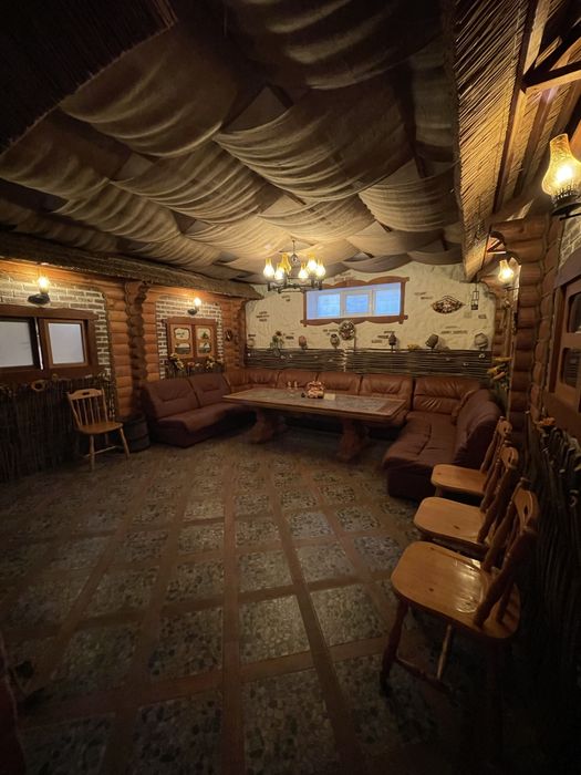 Продаж Комерційного приміщення з ремонтом, басейном. Центральний парк