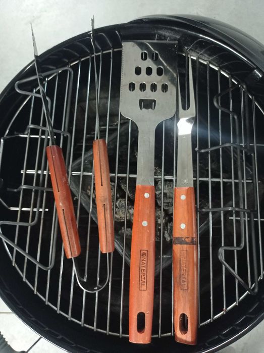 Barbecue a carvão WEBER Compact Kettler 47CM Preto