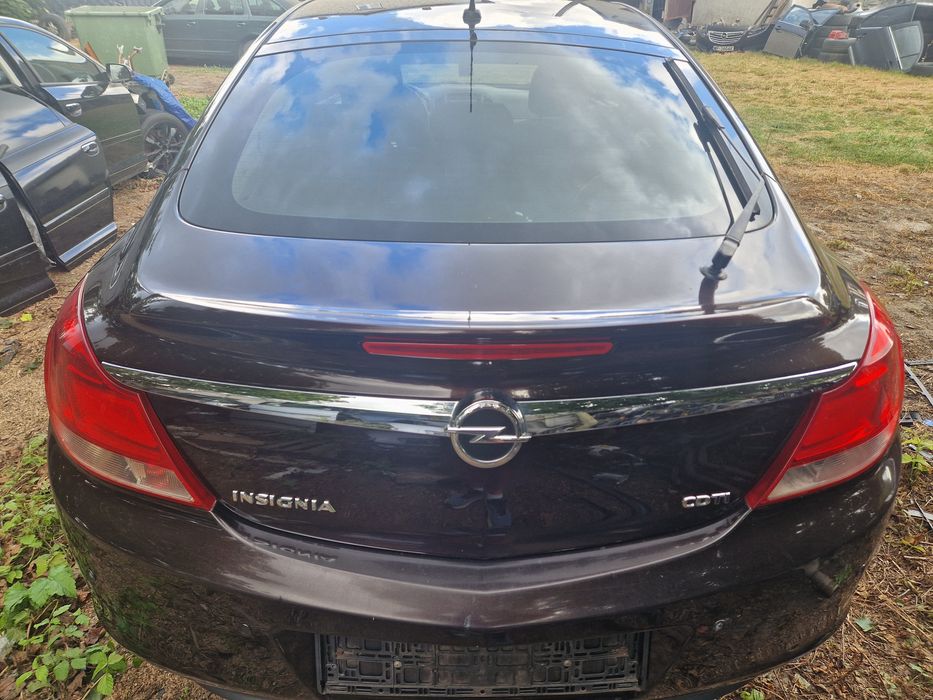 Klapa bagażnika Insignia A  08-13r  lakier Z41C