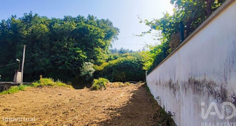 Terreno em Romarigães