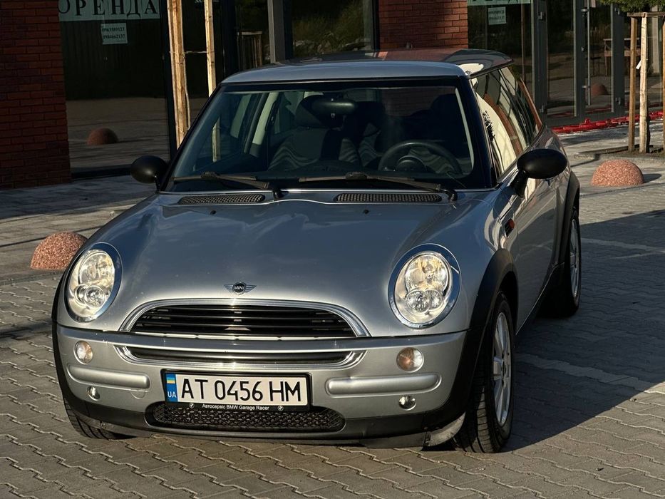 В продажі Mini Cuper