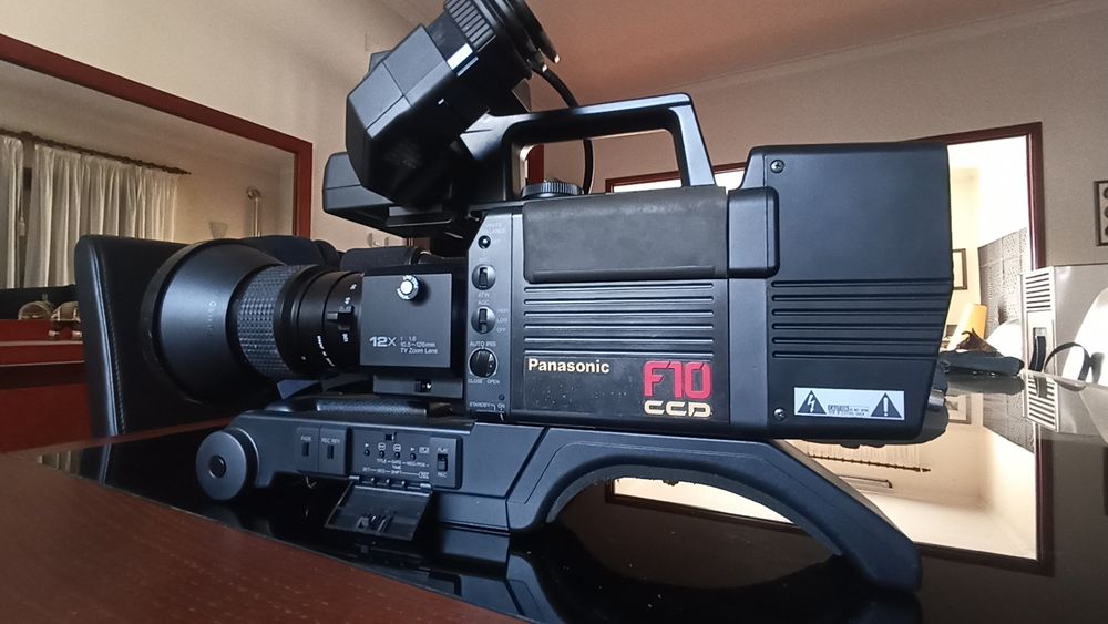 Câmera Panasonic F 10