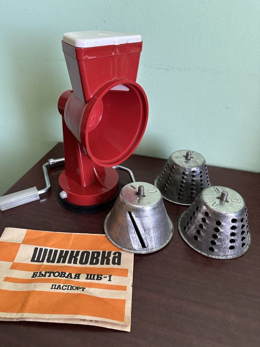 Шинковка  Овощерезка бытовая ШБ-1. СССР.