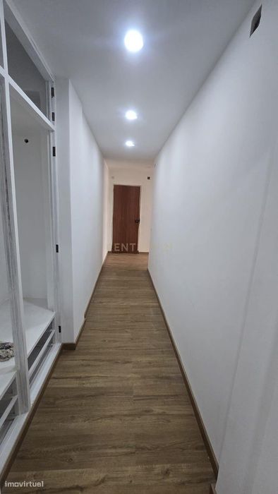 Apartamento T4 para Arrendamento – Bairro do Liceu, Setúbal Totalmente