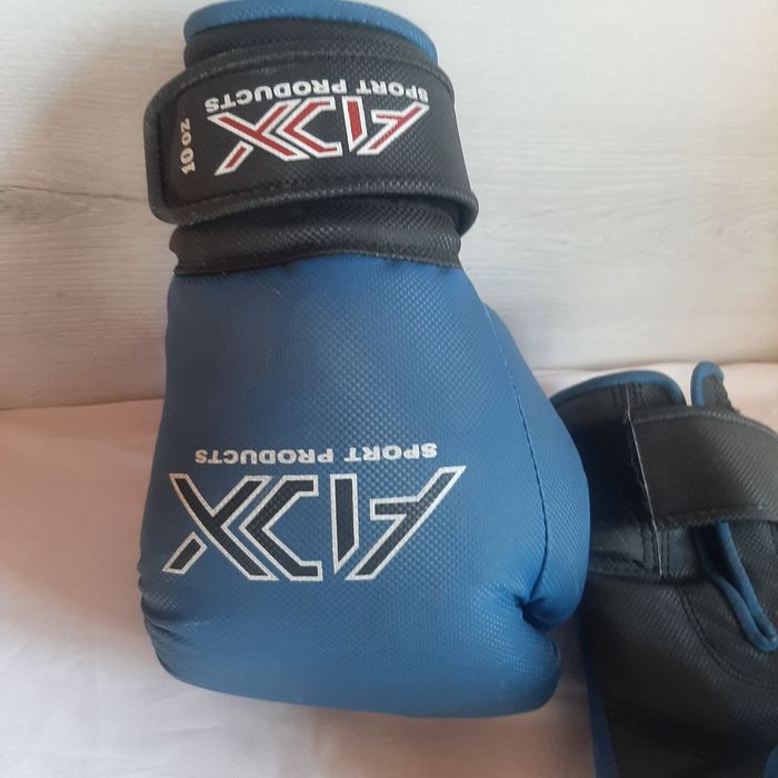 Боксерські перчатки таеквондо спорт сині рукавиціі переросли професійн