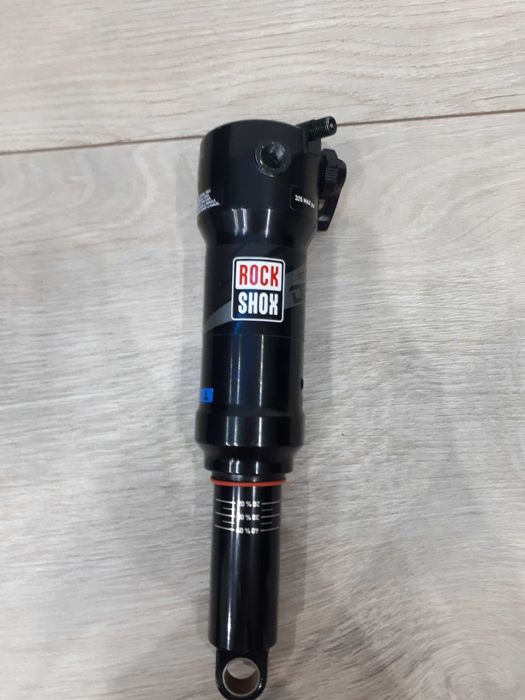 Damper rock shox deluxe rt3 205x50 trunnion mount(używany przez 2mies