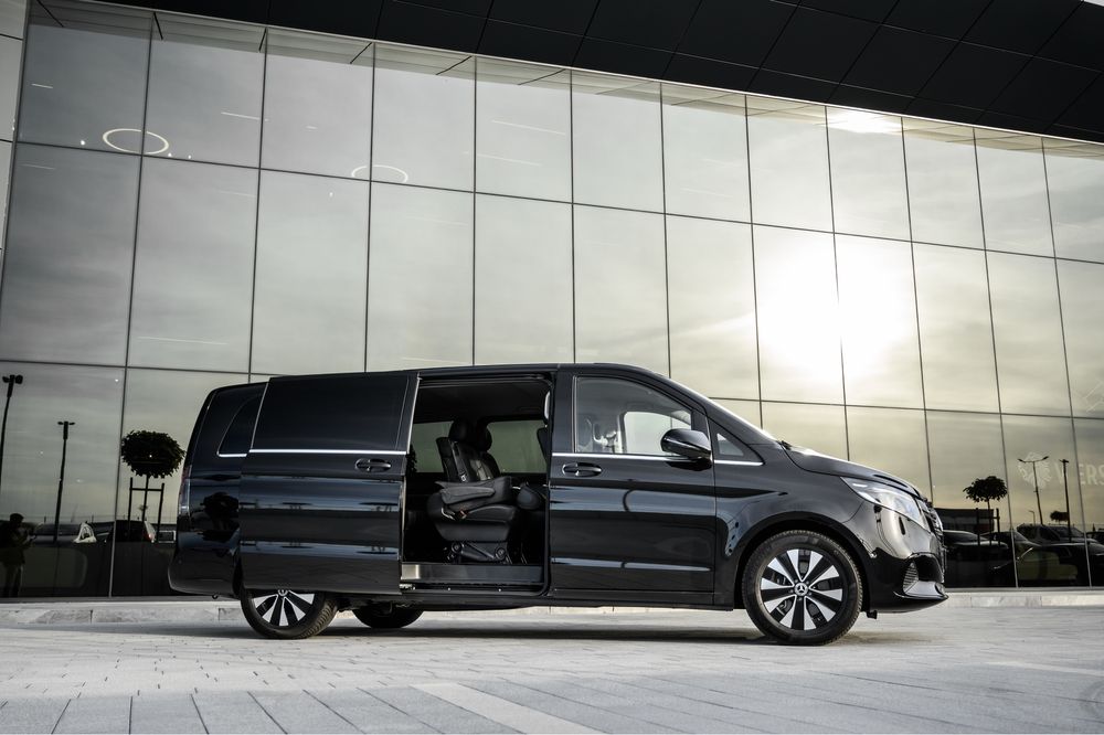 Wynajem BUS Mercedes V Klasa 2025 super wyposażony nowy