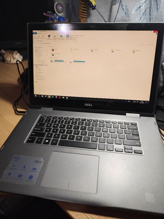 Сенсорний ноутбук Dell inspirion 15 i5 16 DDR4 1024 ssd гарному стані.