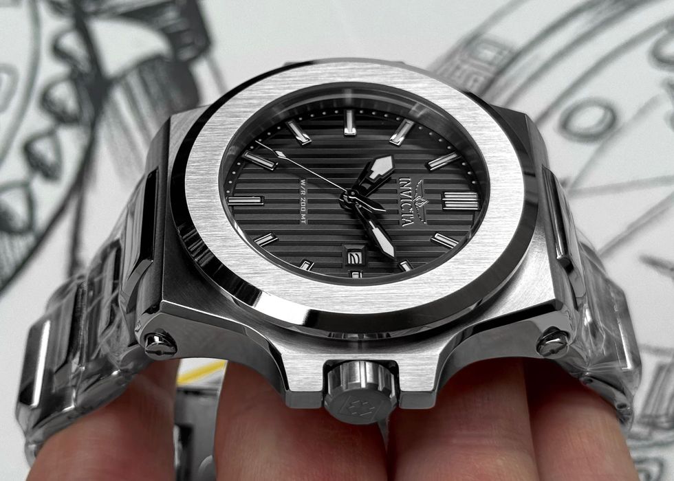 Чоловічий годинник Invicta Akula 34730 Gunmetal 50 мм. 200 MT