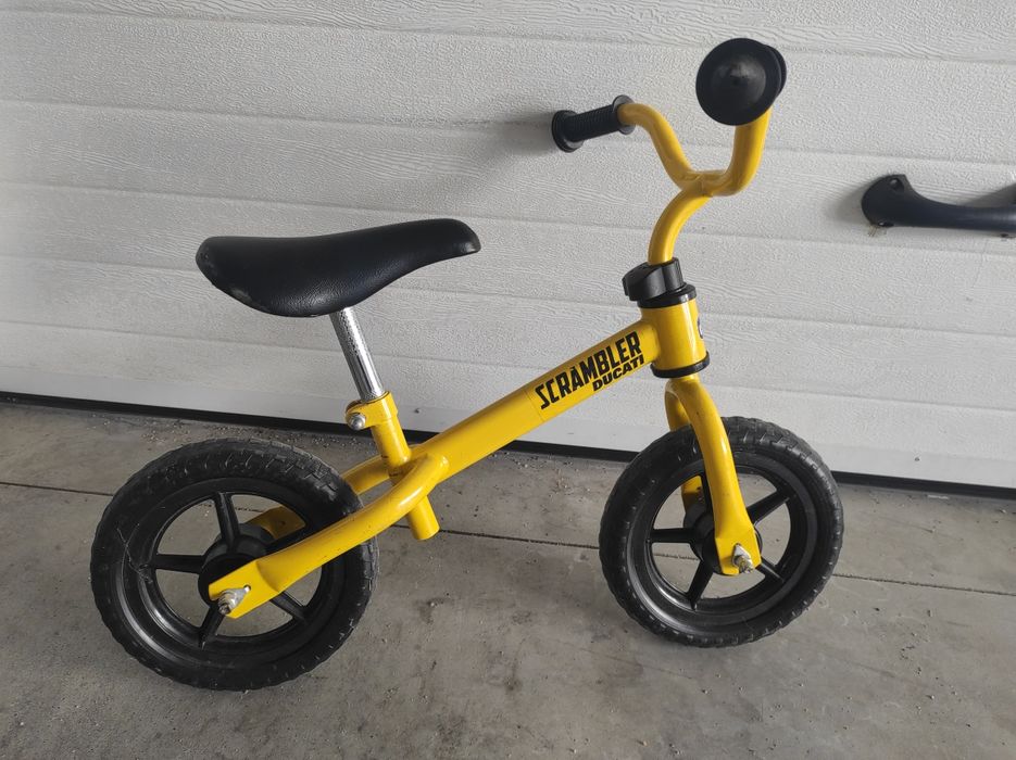 Bicicleta sem pedais da Chicco