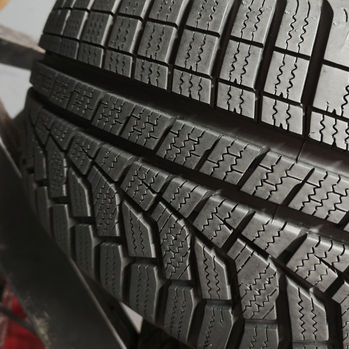 215/55/16 Hankook z 2025 roku