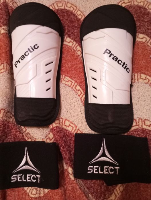 Футбольні щитки дитячі