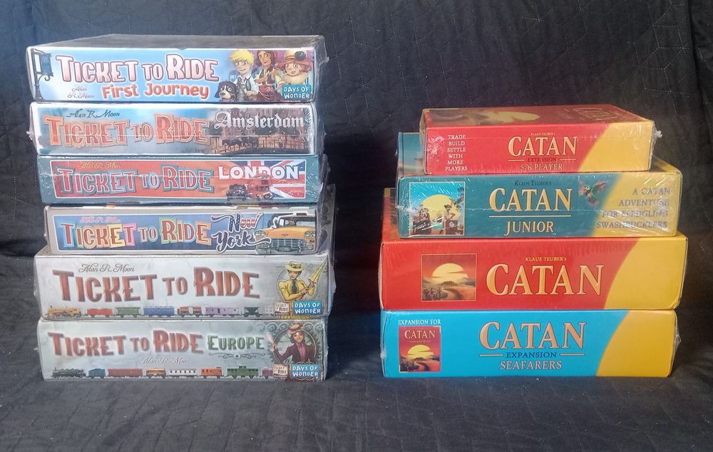 Гра настільна Catan Колонізатори , Каркассон, Діксіт, Tickrt to ride