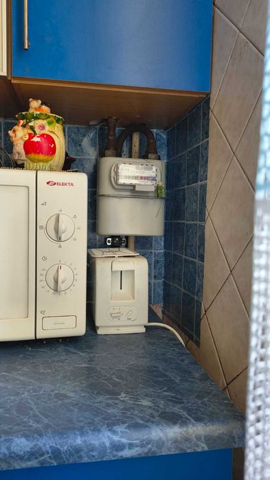 Продам 3 квартиру на  Алексеевке ул. Алексеевская кирпичный дом газ 70 метров