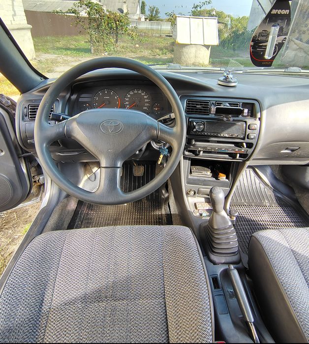 Toyota Corolla e100