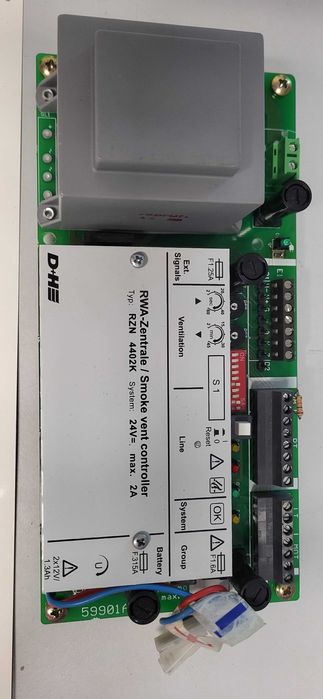 RZN 4402-K Painel de controlo de fumo