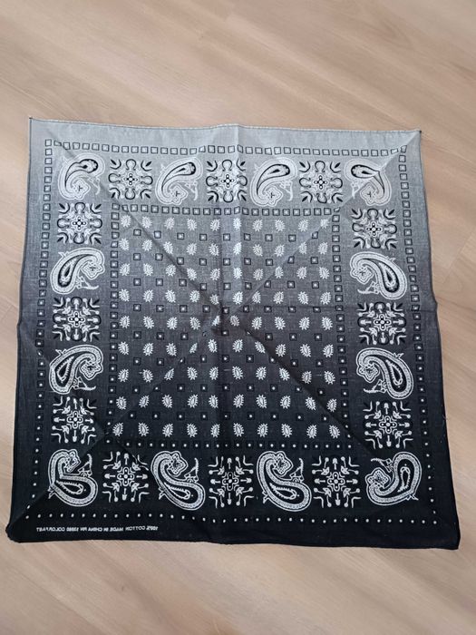 Nowa chłopięca bandana
