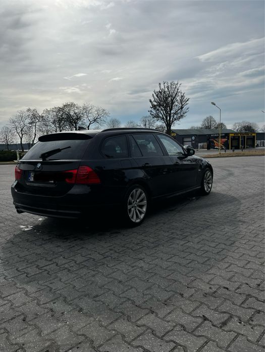 Bmw e91 320D 184km