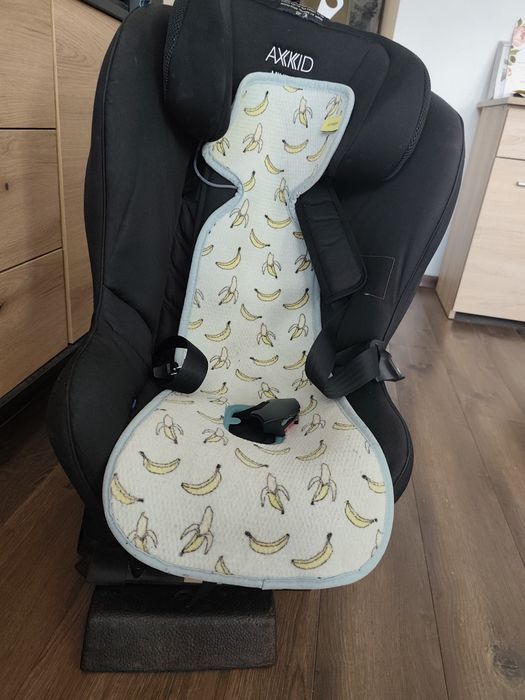 Fotelik rwf Axkid minikid 2.0