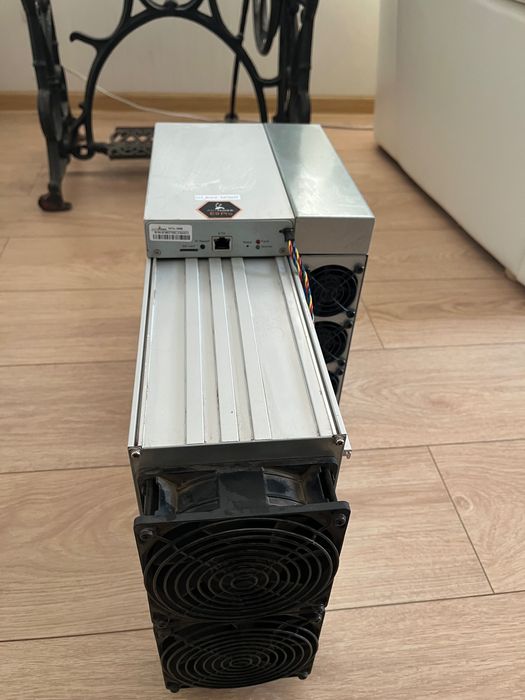 Продам asic Antminer E9 pro 3580 MH