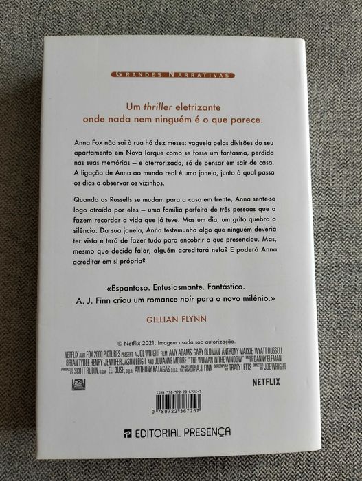 Livro "A mulher à janela" A.J. Finn