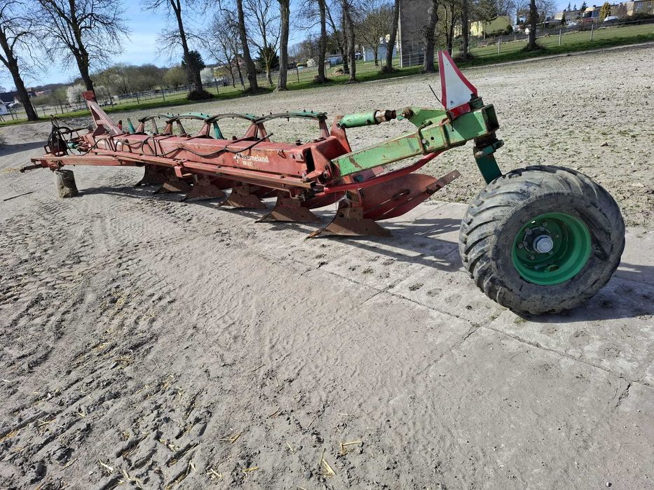 PŁUG Kverneland BB 100