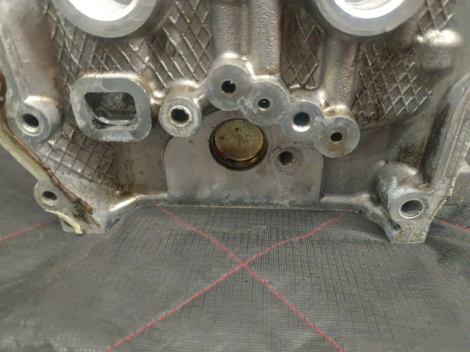 Головка блока цилиндров Mazda 3 BK 1.6 бензин 2003-2008 гг