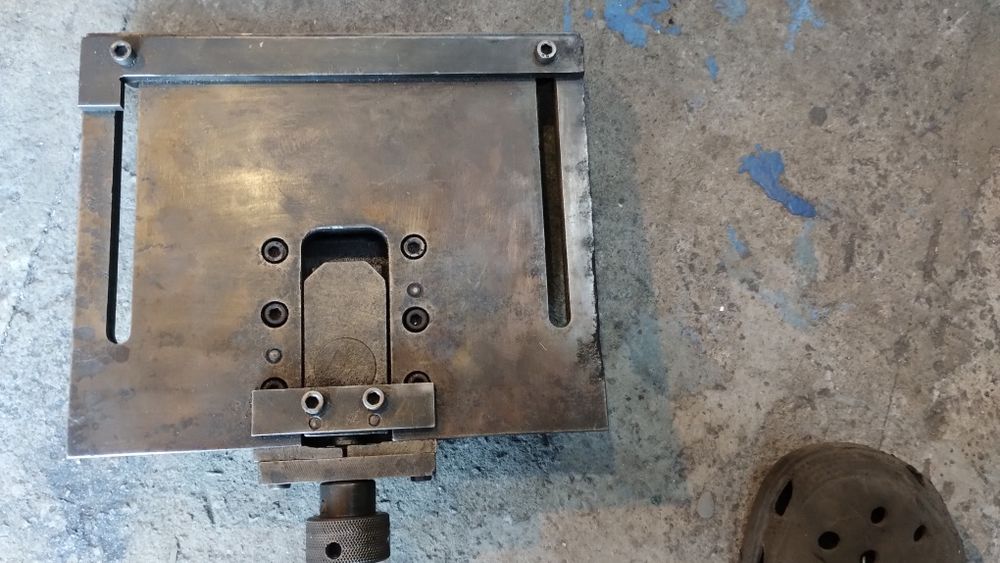 Тиски станочные.