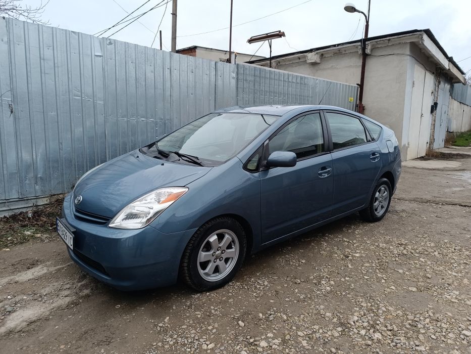 Продам автомобіль TOYOTA Prius,2005 року