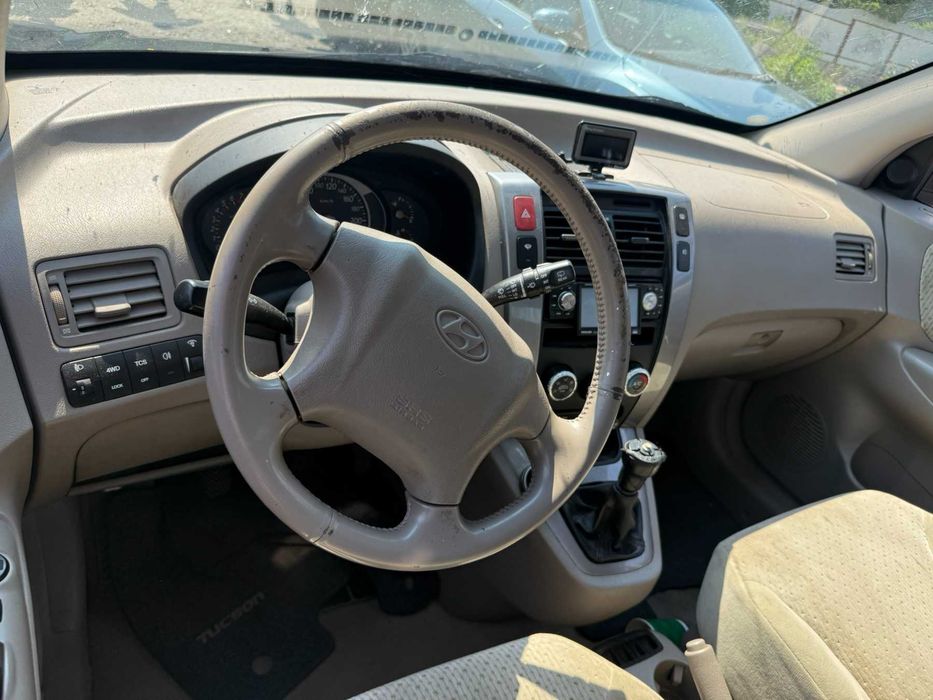 Запчасти бампер Туксон Хюндай Hyundai Tucson 2006-2010