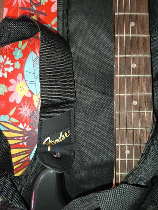 Guitarra elétrica Squier Stratocaster  by Fender