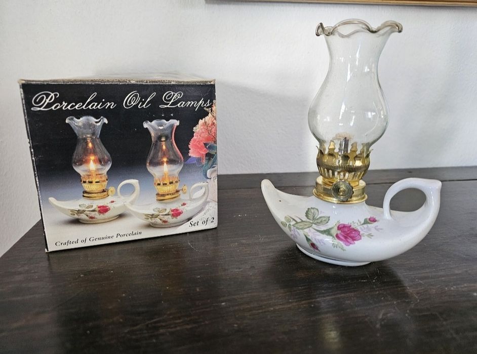 Set of 3 Rixanati Vases and a Lamp428623389199575043