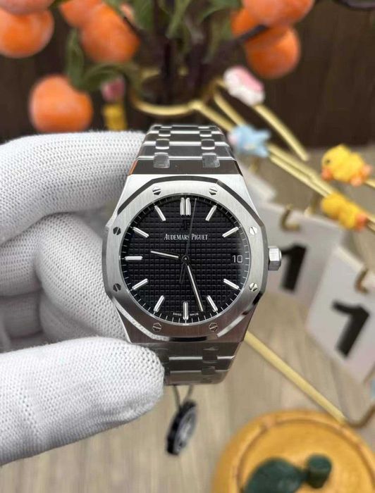 Nowy_Zegarek_Audemars Piguet_ /Mechanizm-czarny