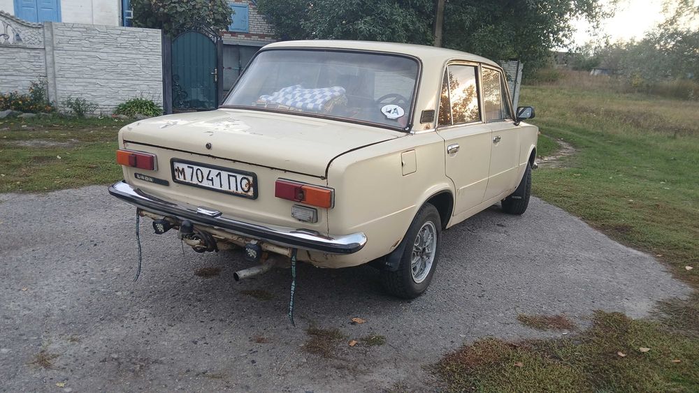 Автомобіль Ваз 2101