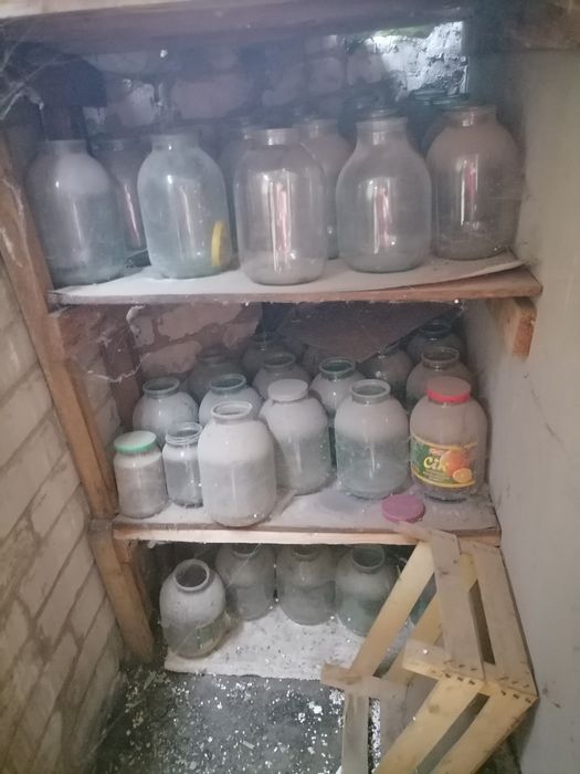 Продам 3 л банки