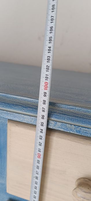 Cómoda de madeira maciça pintada à mão
