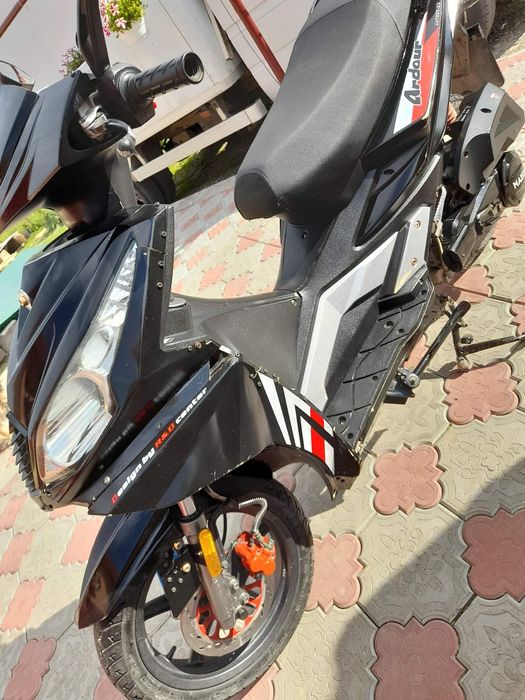 Продається Скутер Maxon