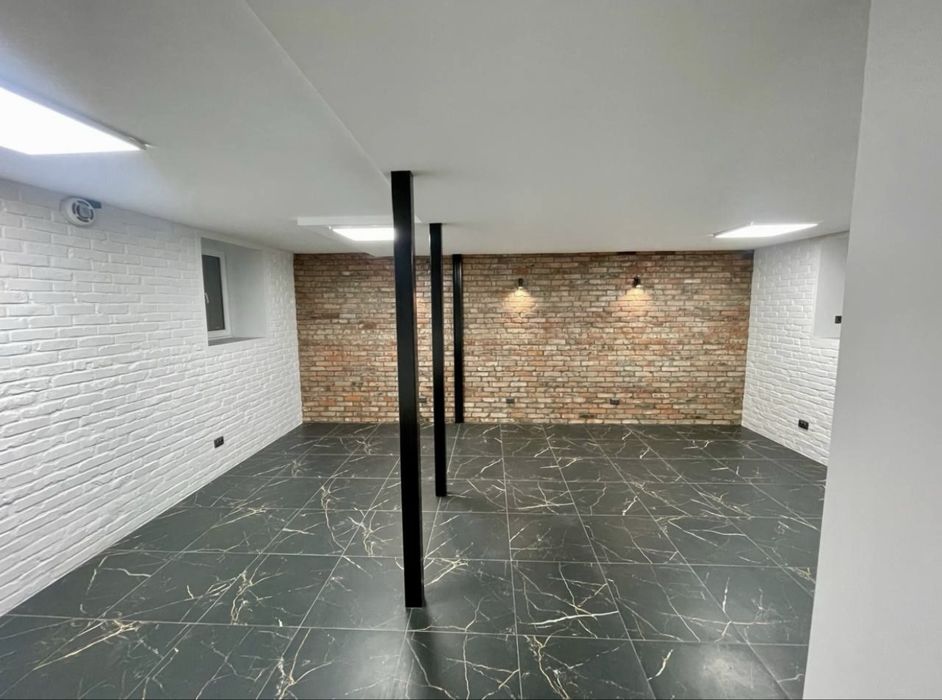 Комерція!!! ЦЕНТР!  45м2