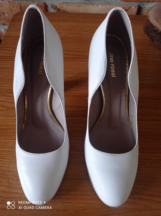 Sprzedam szpilki Gino Rossi 36 ślub, białe