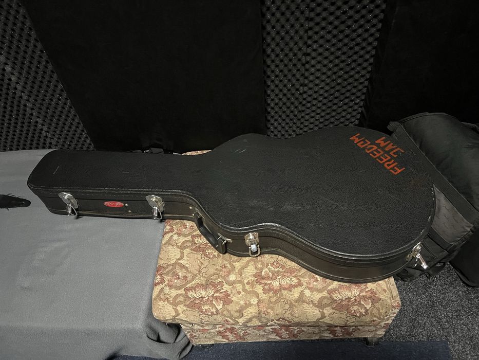 Електроакустична гітара Ibanez AEF18BK