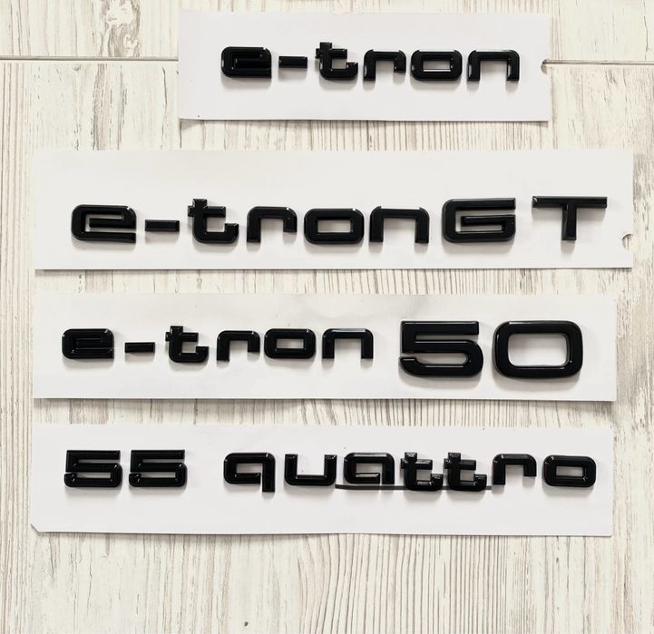 Емблема шильдик Audi E-tron GT 55 quattro Q4 кільця