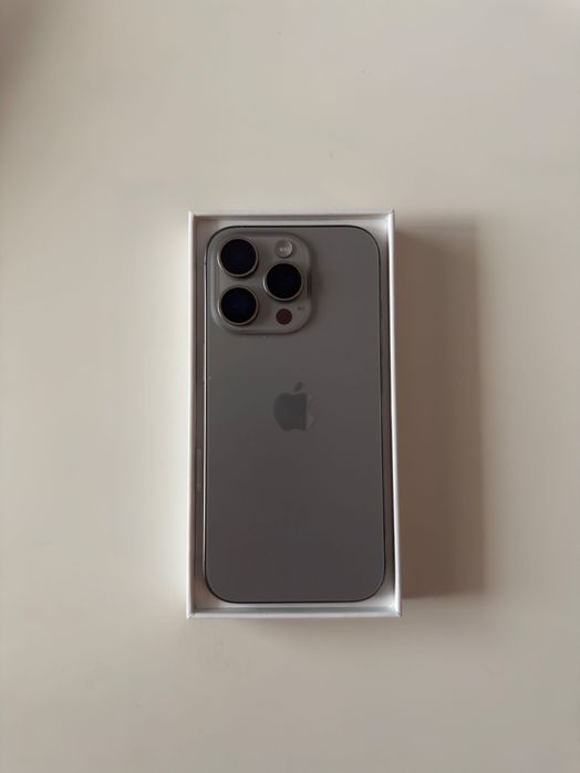 iPhone 16 Pro 512 GB – Natural Titanium