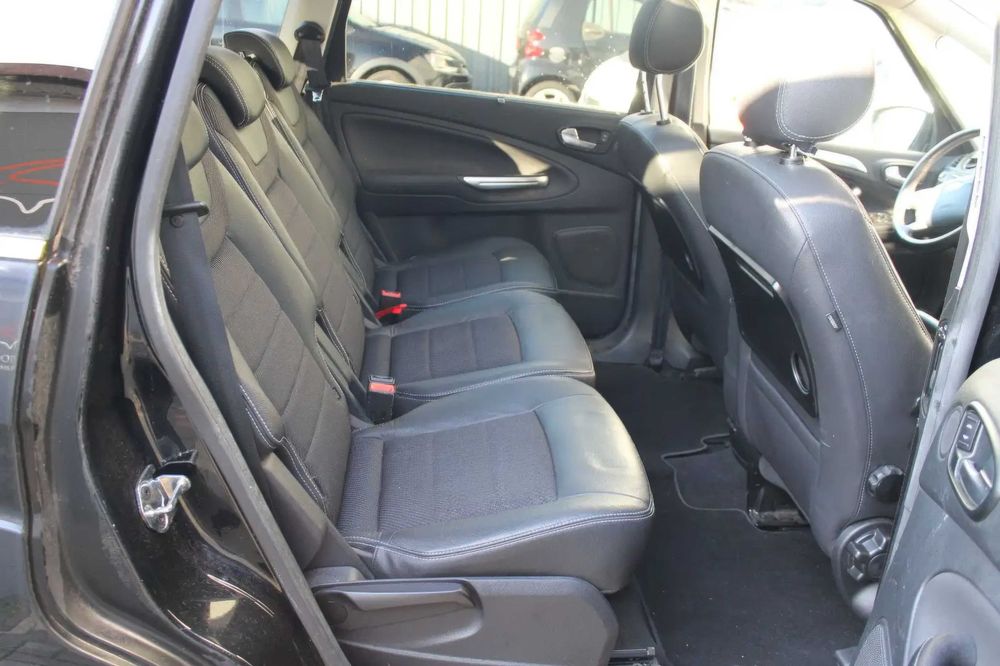 Ford S-Max      2014