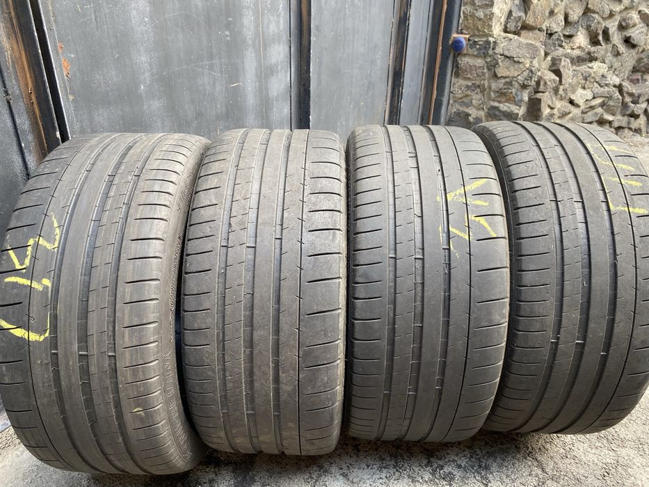 245 40 R18  Michelin Pilot Super Sport ZR18 97Y