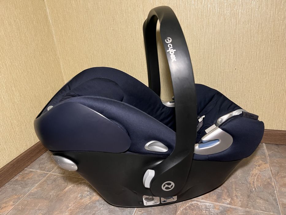 Автокрісло Cybex