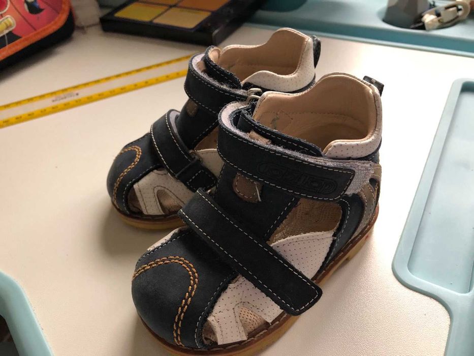 Дитячі босоніжки шкіряні ортопедичні уст 12,3 см