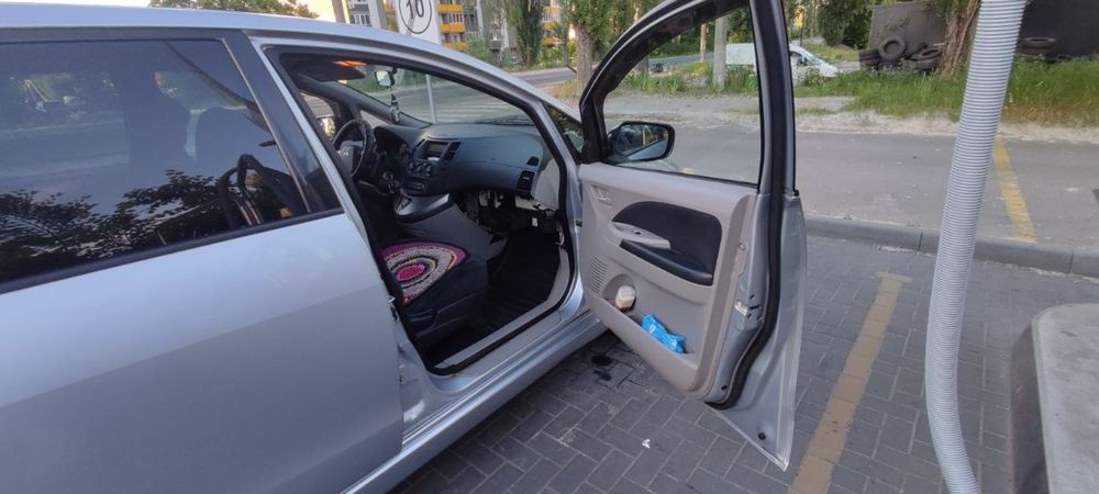 MITSUBISHI GRANDIS 2006 VIN JMBLRNA4W6Z003159 фото оголошення 10 з 12