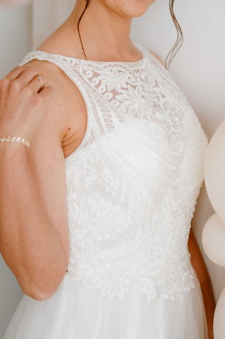 Sukienka ślubna biała S