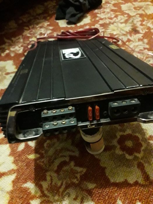 Авто усилитель 12 в. Кисх